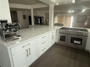 15935 Community Street, North Hills CA 91343