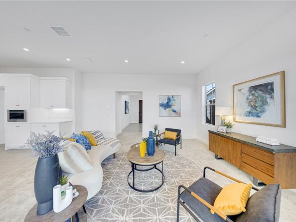 107 Eversedge, Irvine CA 92618