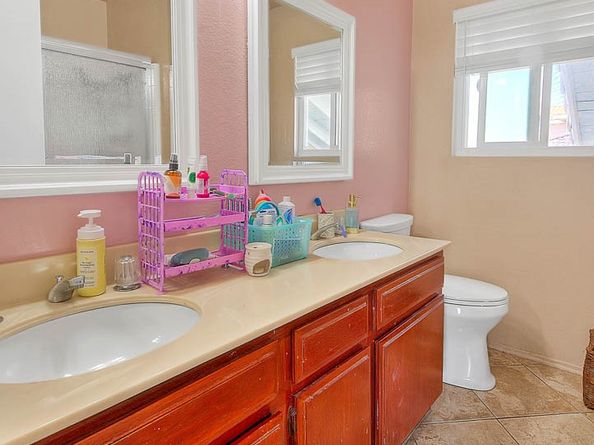 2221 Wandering Ridge Drive, Chino Hills CA 91709