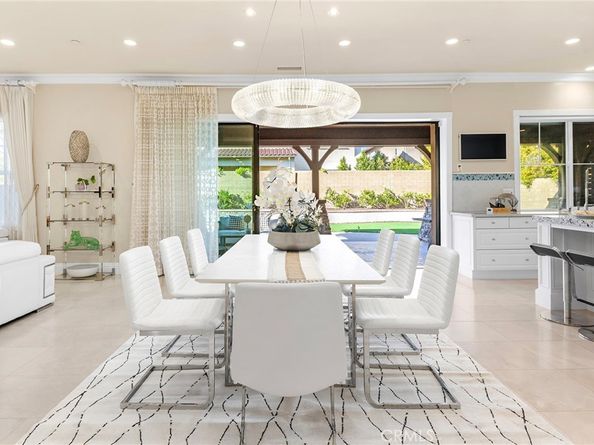 123 Calderon, Irvine CA 92618