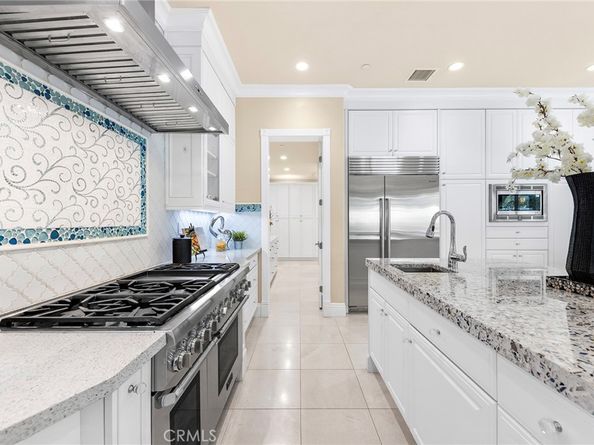 123 Calderon, Irvine CA 92618