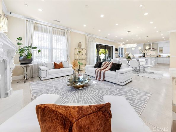 123 Calderon, Irvine CA 92618