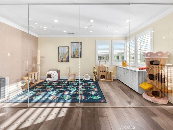 123 Calderon, Irvine CA 92618