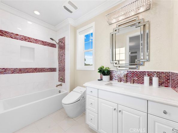 123 Calderon, Irvine CA 92618