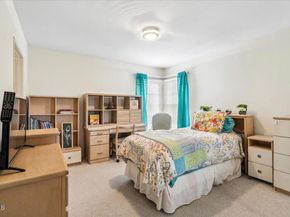 4959 Brewster Drive, Tarzana CA 91356