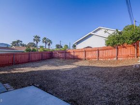 2727 Altura Avenue, La Crescenta CA 91214