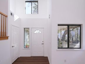 2727 Altura Avenue, La Crescenta CA 91214