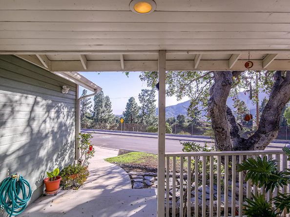 2727 Altura Avenue, La Crescenta CA 91214