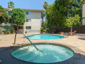 420 S Madison Avenue 203, Pasadena CA 91101