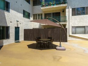 420 S Madison Avenue 203, Pasadena CA 91101