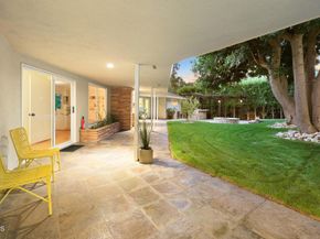 1620 Knollwood Drive, Pasadena CA 91103