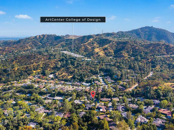 1620 Knollwood Drive, Pasadena CA 91103