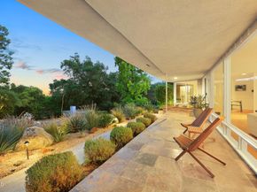 1620 Knollwood Drive, Pasadena CA 91103