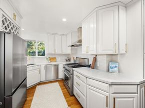 1620 Knollwood Drive, Pasadena CA 91103