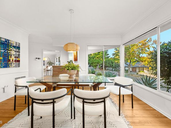 1620 Knollwood Drive, Pasadena CA 91103