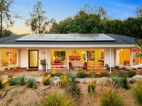 1620 Knollwood Drive, Pasadena CA 91103