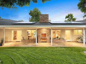 1620 Knollwood Drive, Pasadena CA 91103