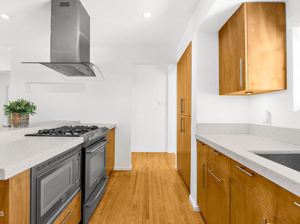 1881 TULANE Avenue, Long Beach CA 90815