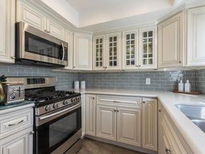 1005 Monterey Road 1, Glendale CA 91206
