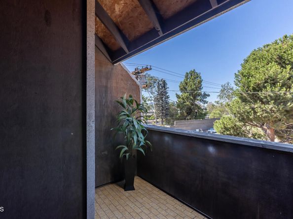 1005 Monterey Road 1, Glendale CA 91206