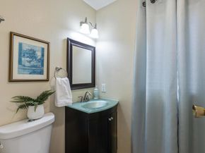 1005 Monterey Road 1, Glendale CA 91206