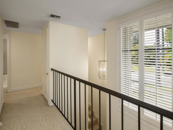 1068 S Orange Grove Boulevard, Pasadena CA 91105