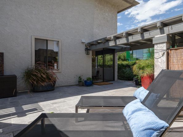 1068 S Orange Grove Boulevard, Pasadena CA 91105