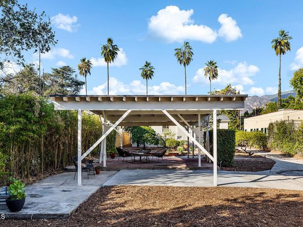 332 Stanton Street, Pasadena CA 91103