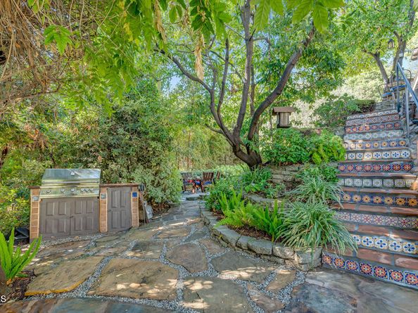 1450 Arroyo View Drive, Pasadena CA 91103