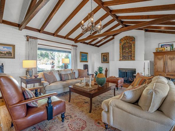 1450 Arroyo View Drive, Pasadena CA 91103