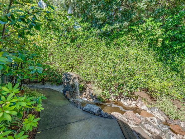 1450 Arroyo View Drive, Pasadena CA 91103