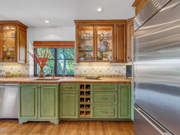 1450 Arroyo View Drive, Pasadena CA 91103