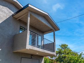 1818 New York Drive, Altadena CA 91001