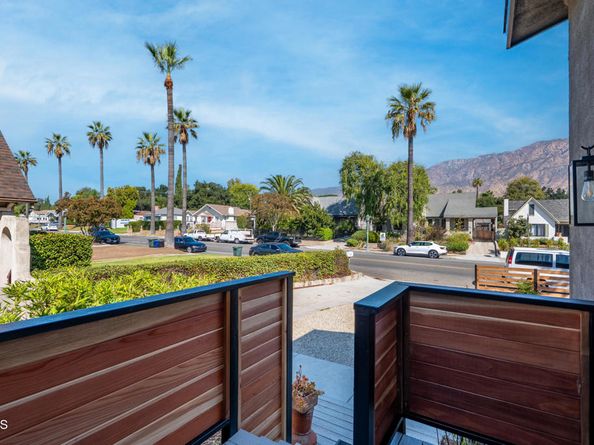 1818 New York Drive, Altadena CA 91001