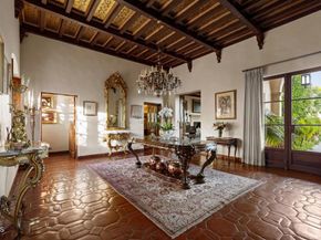 262 S San Rafael Avenue, Pasadena CA 91105