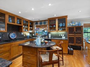 70 N Arroyo Boulevard, Pasadena CA 91105