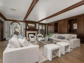 1215 Wentworth Avenue, Pasadena CA 91106