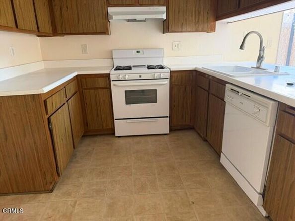 1127 Calle Linares, Duarte CA 91010
