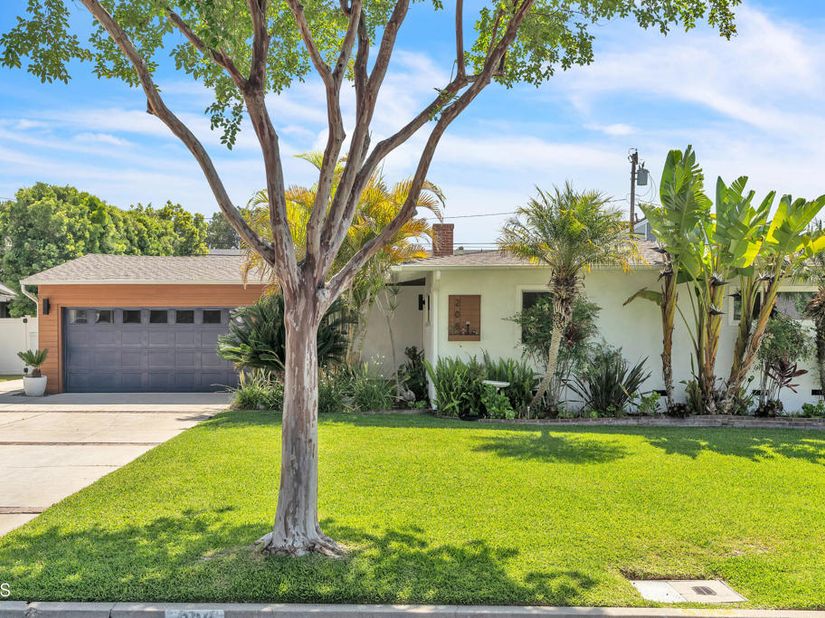 208 Fowler Drive, Monrovia, CA 91016 - For Sale