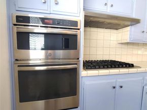 4231 Sarah Street, Burbank CA 91505