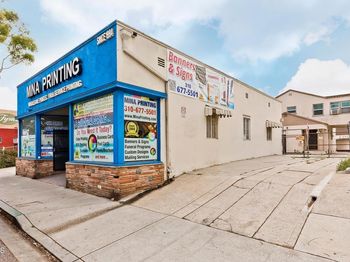 426 W Arbor Vitae Street