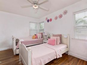 426 W Arbor Vitae Street, Inglewood CA 90301