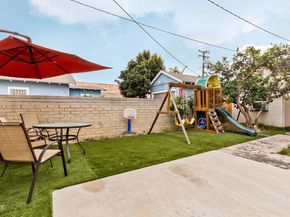 426 W Arbor Vitae Street, Inglewood CA 90301