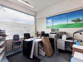 426 W Arbor Vitae Street, Inglewood CA 90301