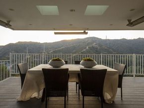 363 Patrician Way, Pasadena CA 91105