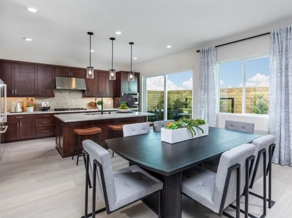 118 Pansy, Irvine CA 92618