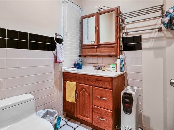 406 N Rampart Boulevard, Los Angeles CA 90026