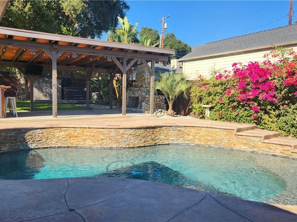 711 Ocean View Avenue, Monrovia CA 91016