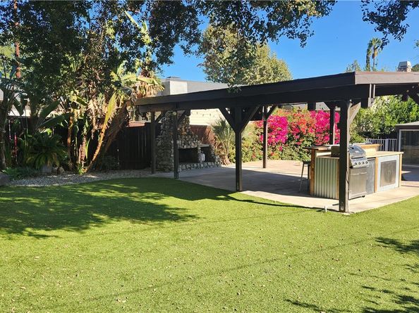 711 Ocean View Avenue, Monrovia CA 91016