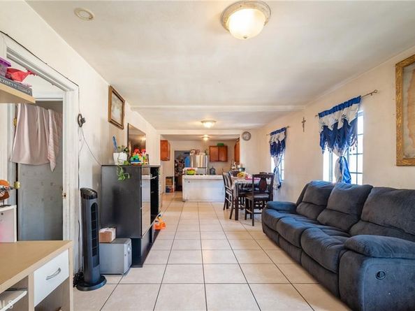 1031 S Ditman Avenue, Los Angeles CA 90023